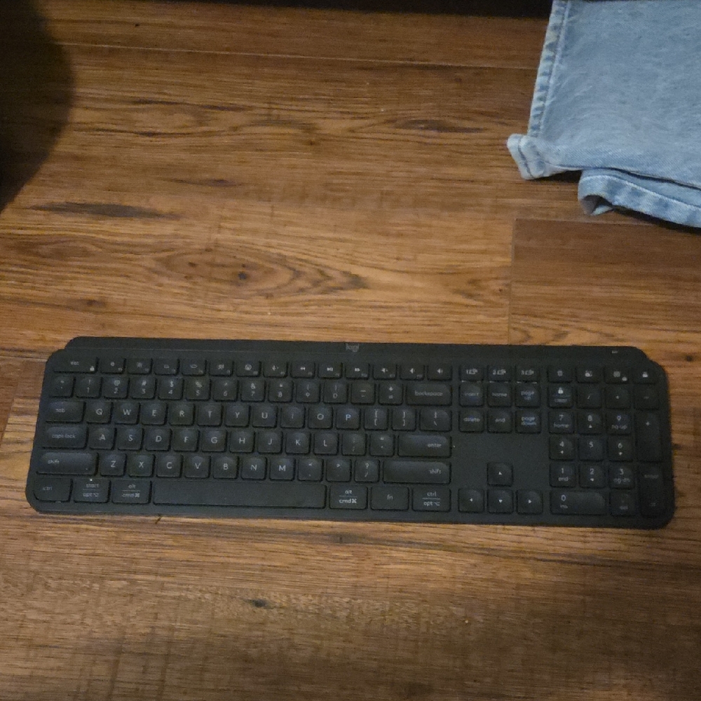 Logitech Black Wireless Keyboard